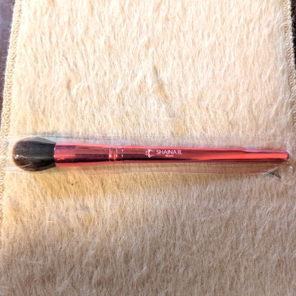 Shaina B Miami Setting Brush
